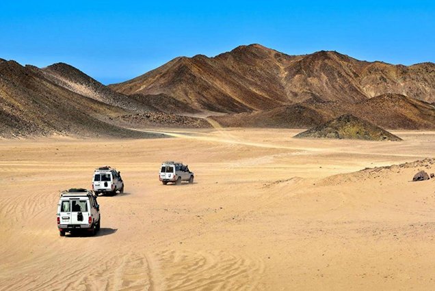 Ultimate Desert Quads with Star Gazing